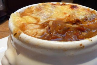 Onion_soup_side_medium