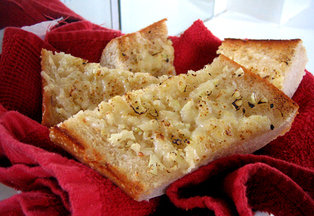 Super Garlic Parmesan Bread 