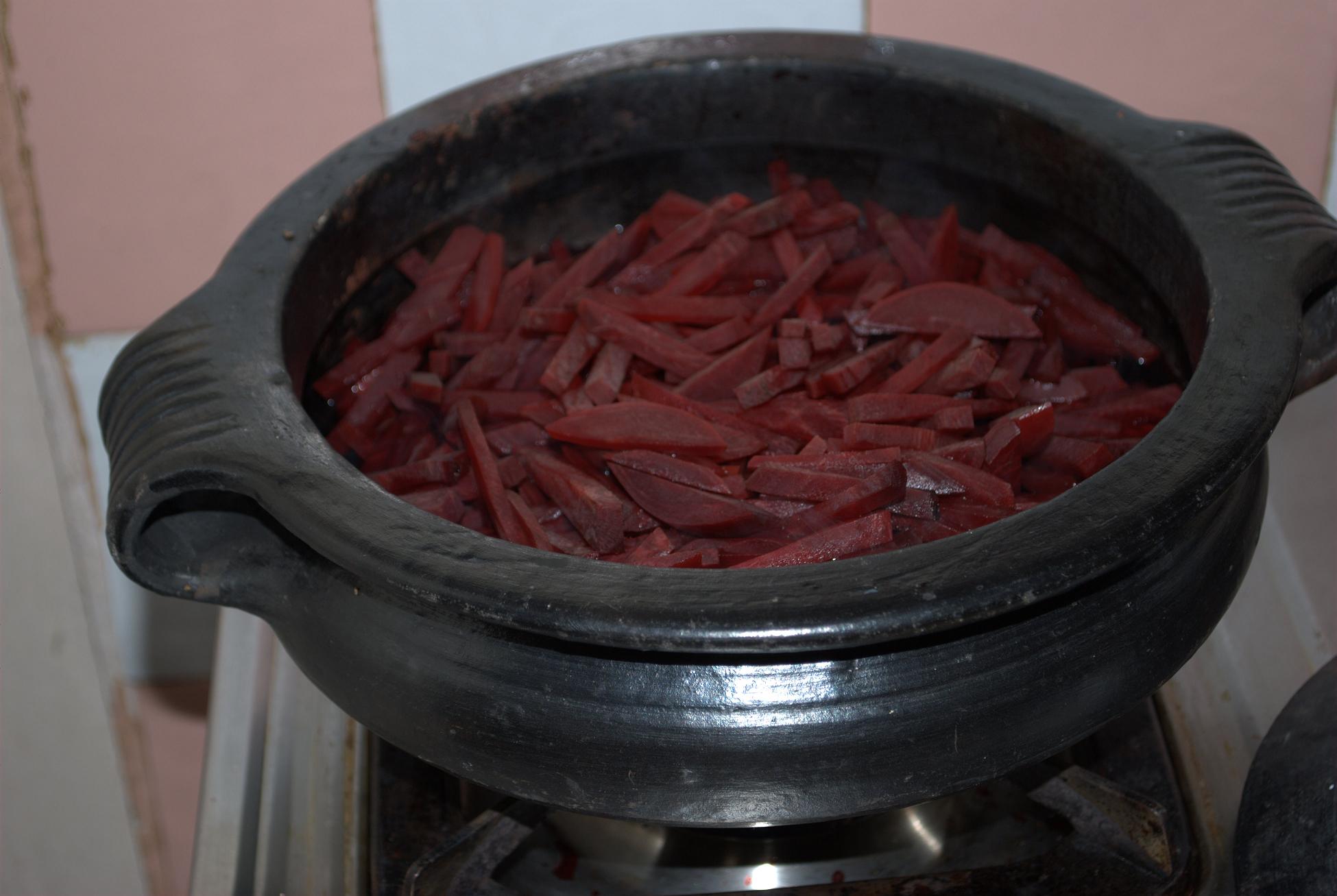 Beets ularthu (Beet root  stir fried in onion garlic seasoning)