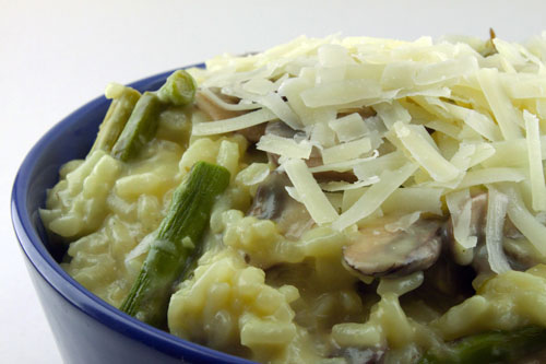 Gruyere Risotto with Asparagus and Mushrooms