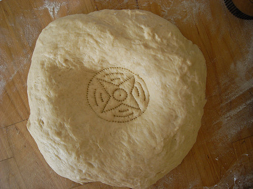Tashkent Non (Soft, fluffy Uzbek bread)