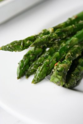 Asparagus with Spring Garlic Pesto