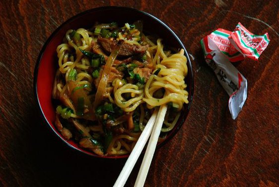 Shredded Pork and Celery Lo Mein