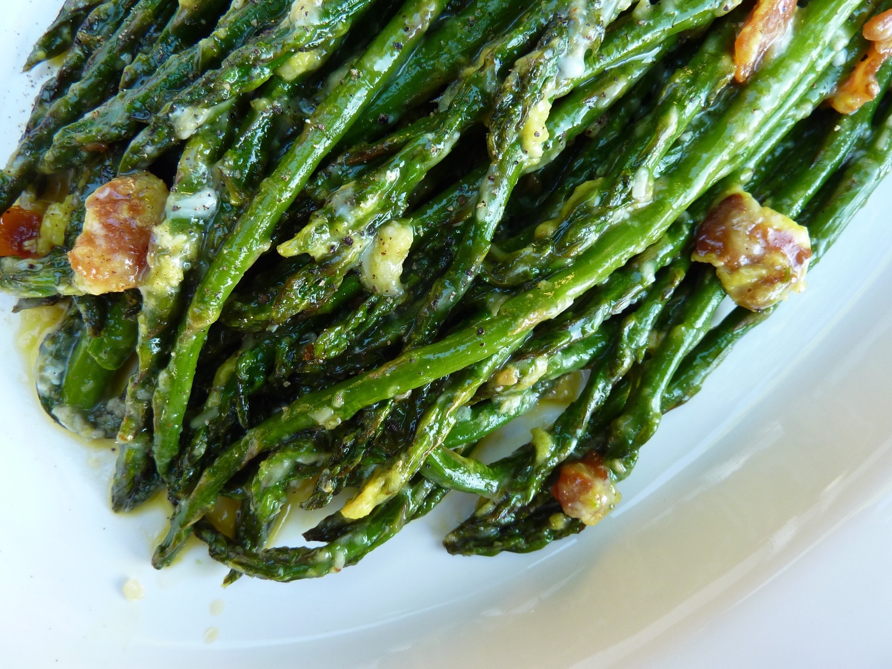 Asparagus alla Carbonara