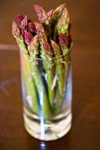Smoky_pickled_asparagus