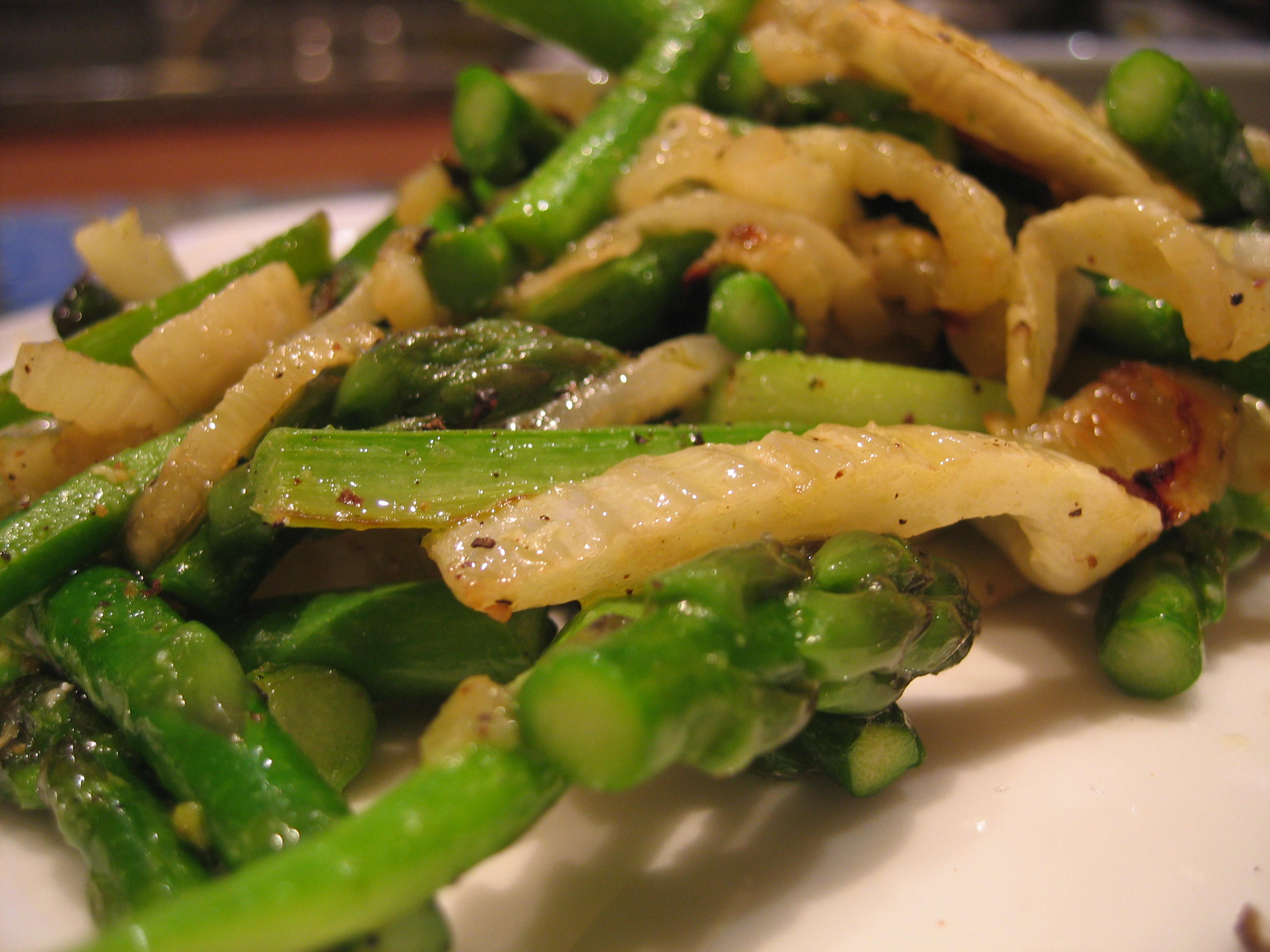 Sautéed Asparagus Spears & Ends w/ Roasted Fennel & Prosciutto