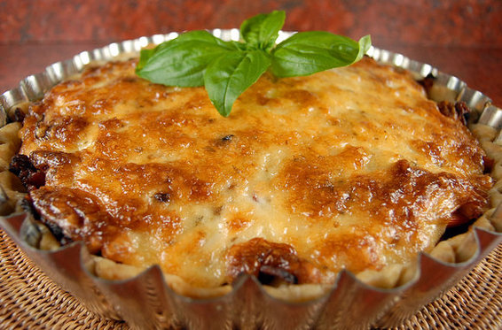 Nonnie's Tomato Pie
