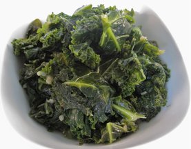 Garlicky Wilted Kale (with a dash of Nutmeg)