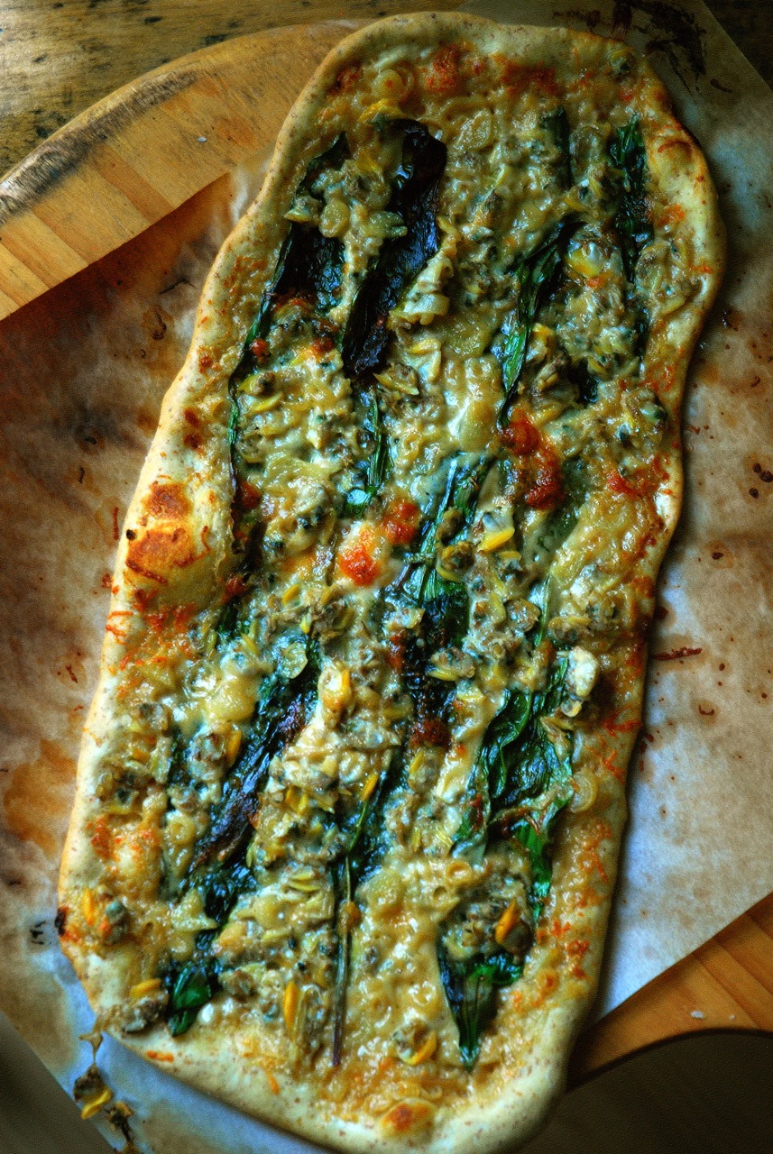 Ramp and Clam Pizza