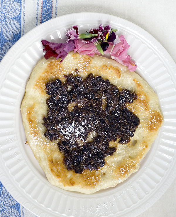 Sweet & Spicy Fig Lángos