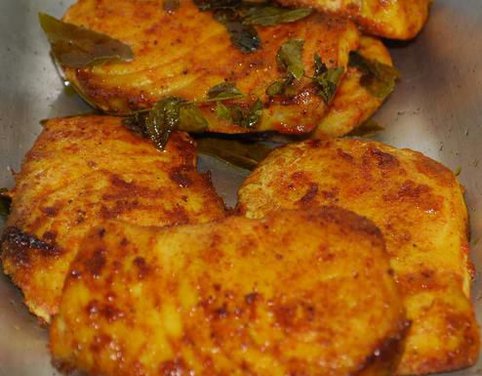 Meen Porichathu (Fried Fish)