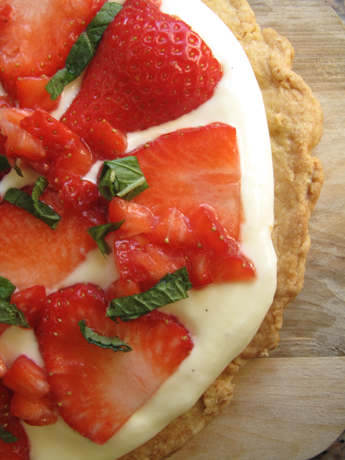 Strawberry n Melisse Pizza