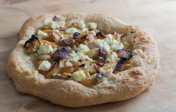 Leek, Bacon and Goat Cheese Pizza