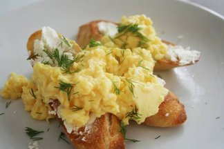 Crostini with Soft Scrambled Eggs and Chevre 