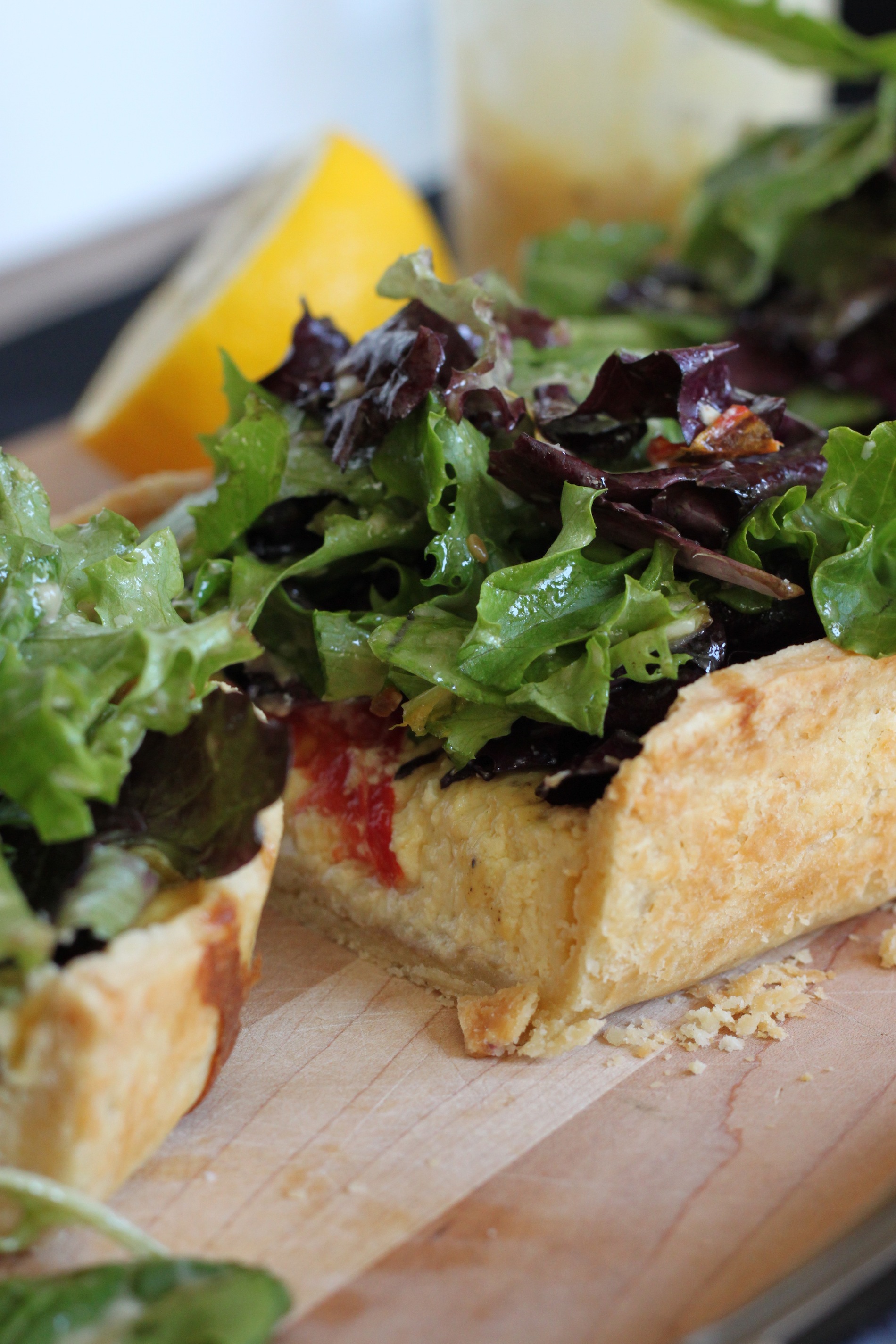 Parmesan tart with Caesar salad topping