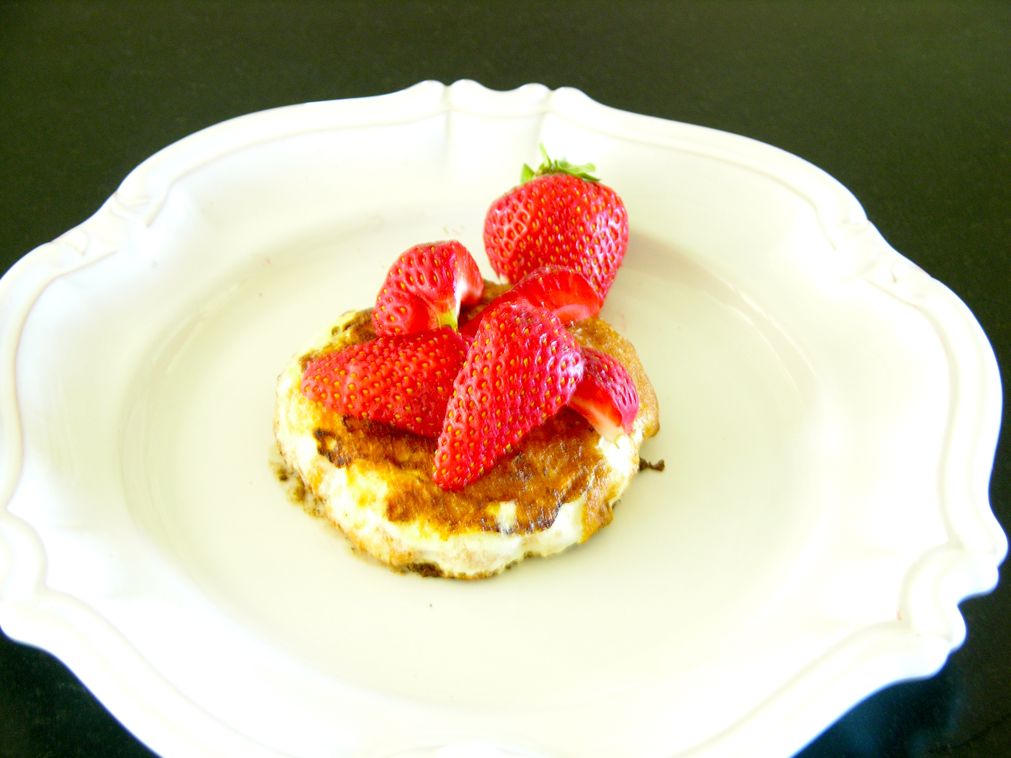 MERINGUE FRENCH TOAST