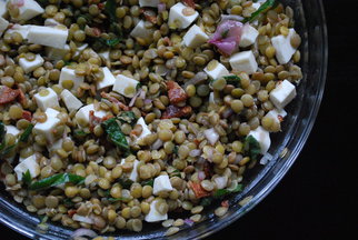Lentil Salad with Mozzarella and Bacon