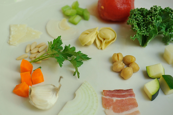 Smoky Minestrone with Tortellini and Parsley or Basil Pesto