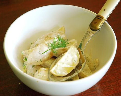 Horseradish Dill Potato Salad