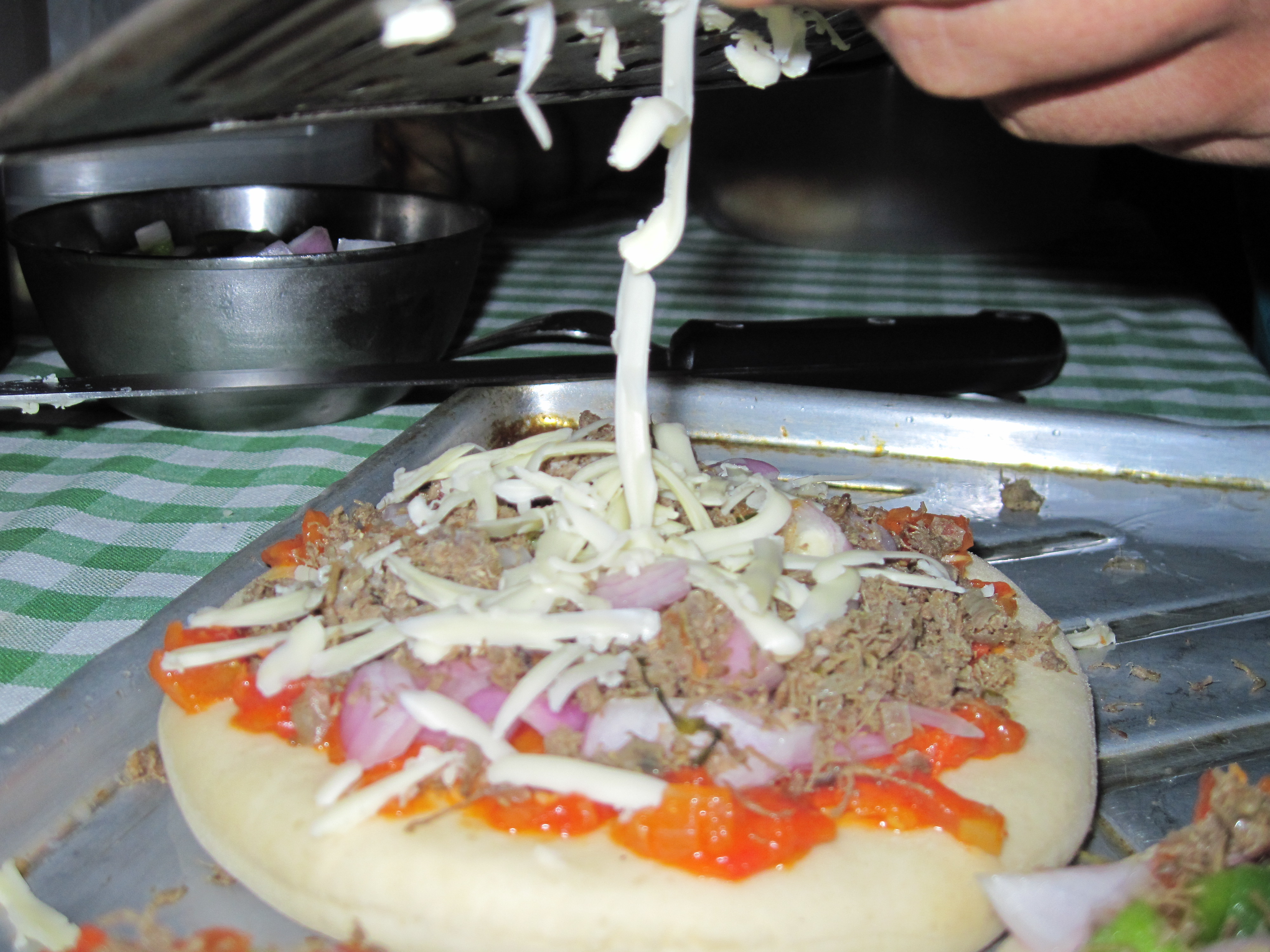 HOMEMADE PIZZA 