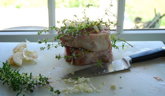 Veal Chops Lombatina with Roasted Garlic