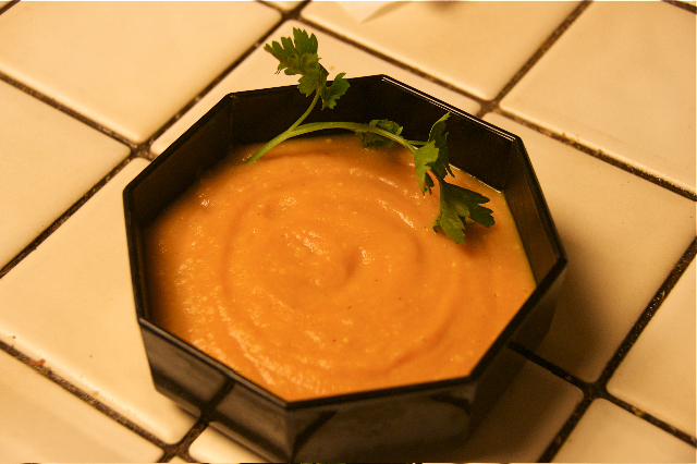 Spiced Carrot Ginger Soup