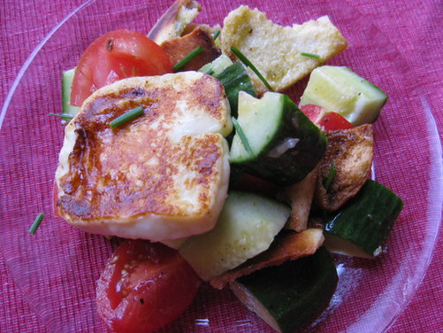 FATTOUSH SALAD WITH GRILLED HALLOUMI 