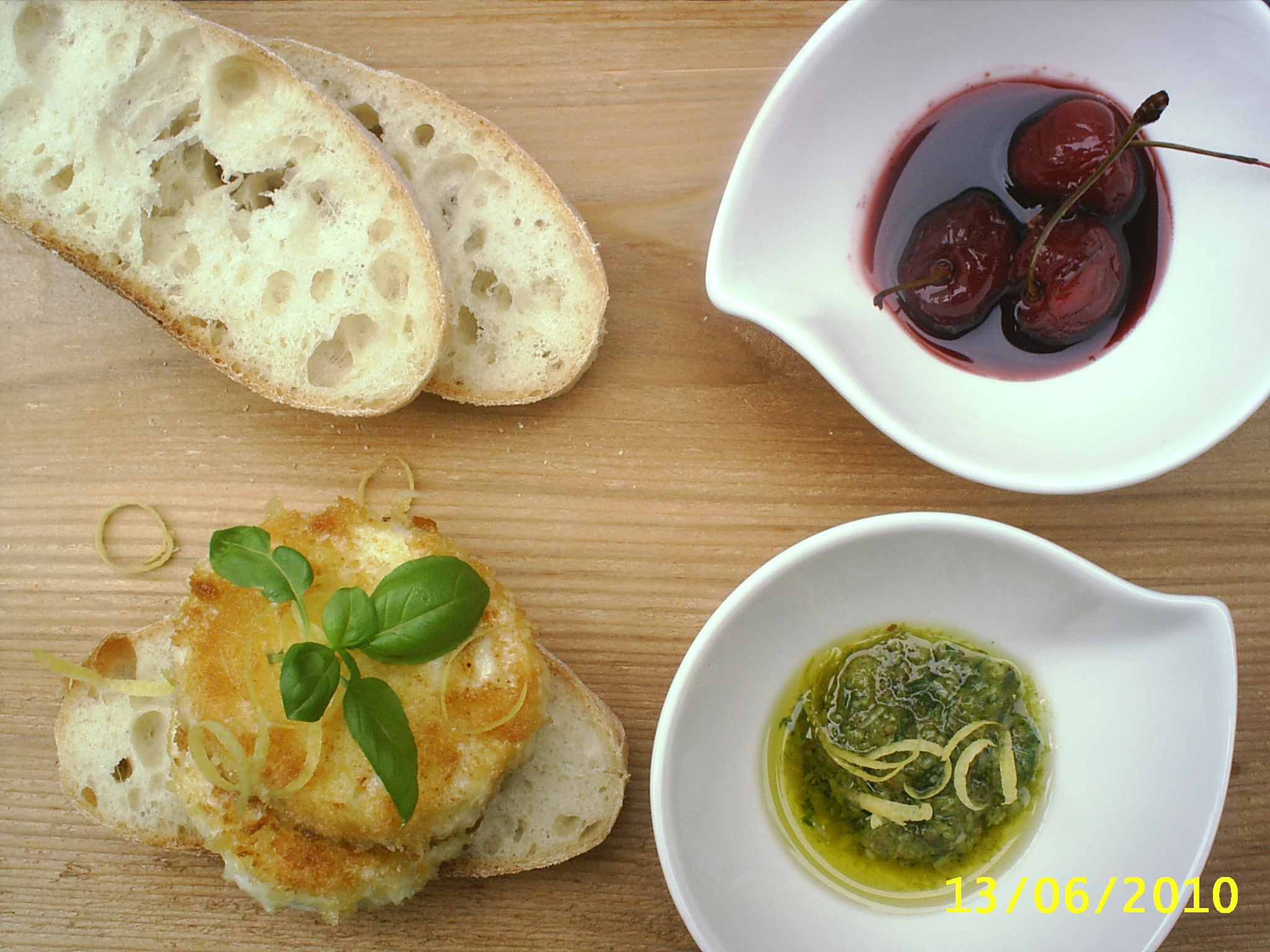 Mozzarella fritta con pesto limone