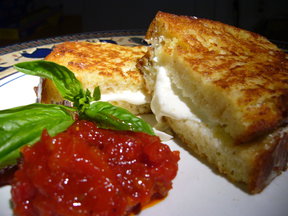 Mozzarella in Carrozza with Sundried Tomato and Roasted Red Pepper Jam