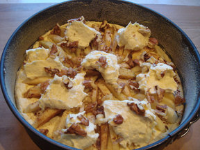 Apple_and_nut_cake