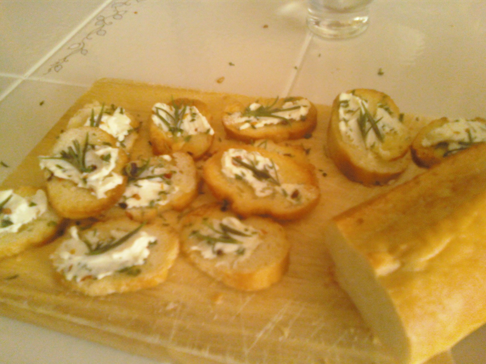 Rosemary & Goat Cheese Crostini