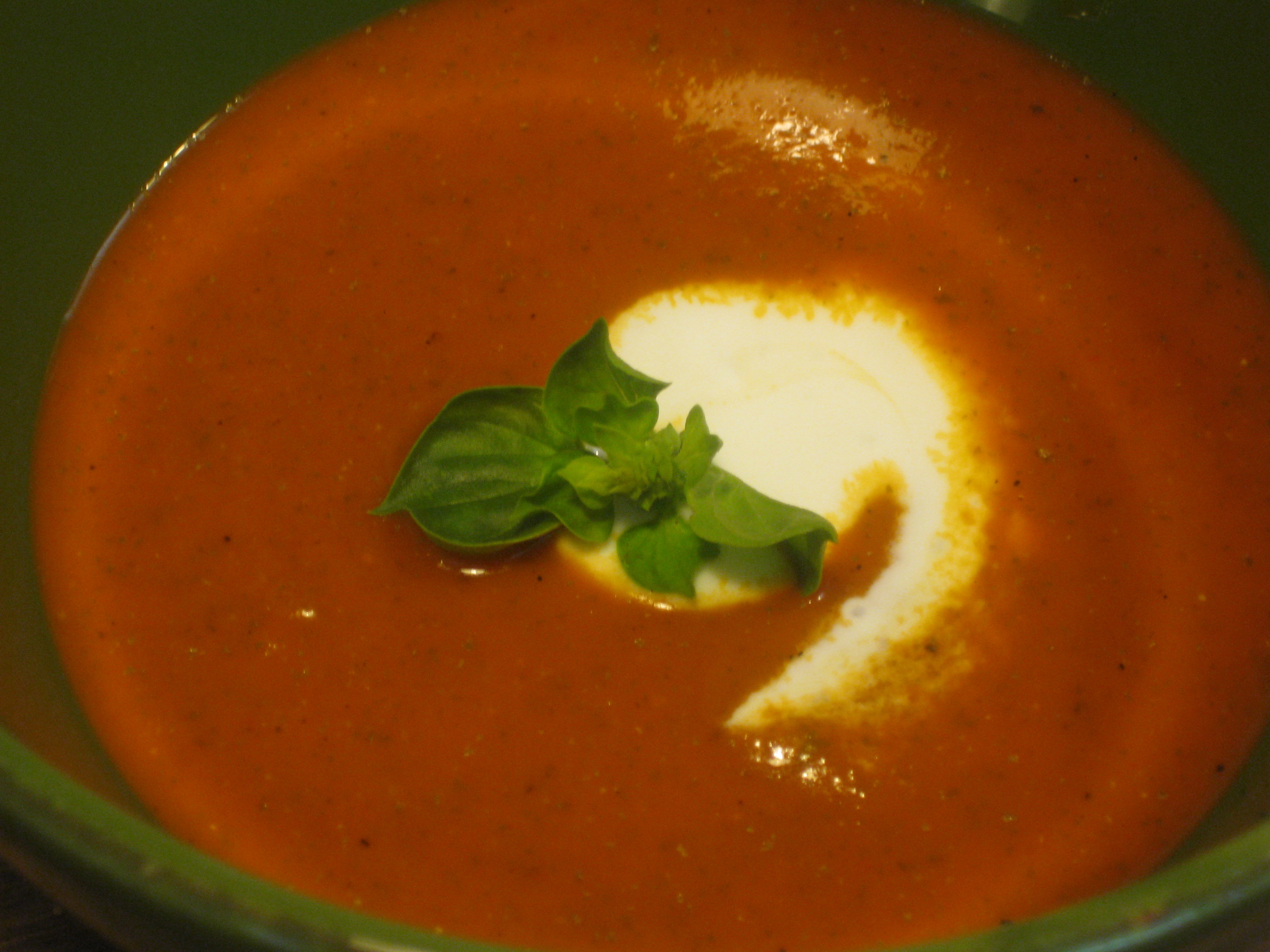 Cold red pepper and basil soup