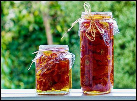 Sun-Dried Tomatoes in the Oven