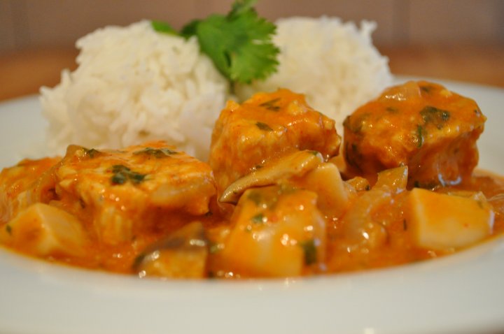 Coconut Curry Tempeh with fresh Trumpet Mushrooms