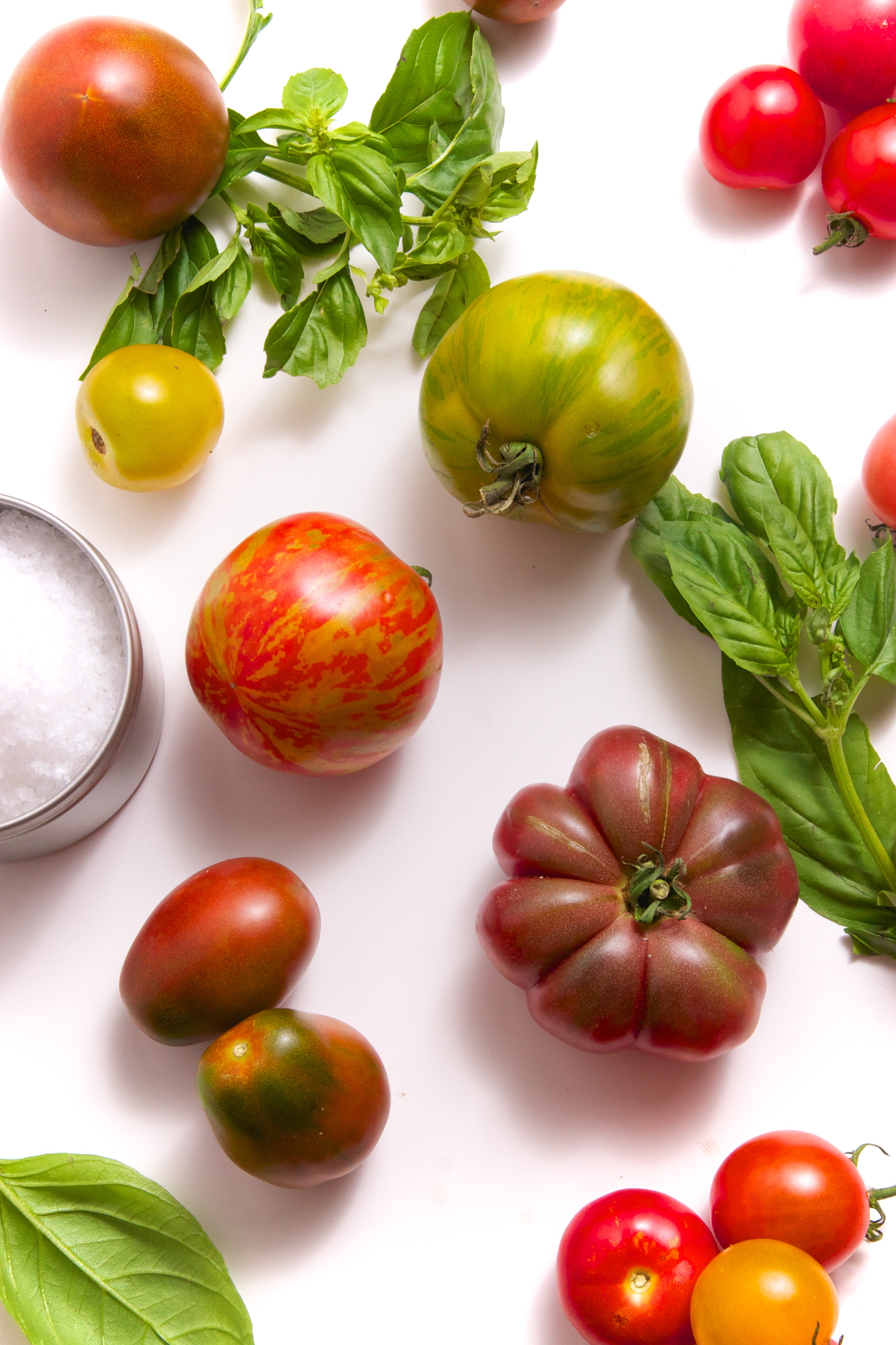 Heirloom Tomato, Fresh Mozzarella & Basil Crostini 