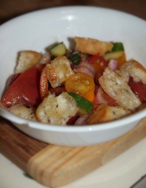 Simple Summer Panzanella