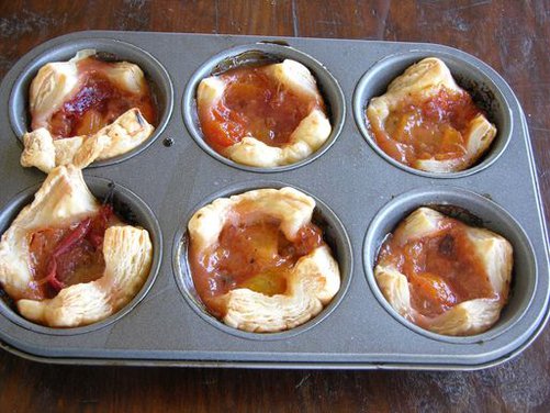 ANCIENT HEIRLOOM PLUM AND TOMATO TARTLETTS