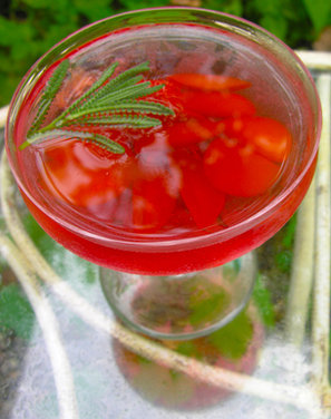  Golden Plum Kir Royale "Bowle," a fruity summer wine drink