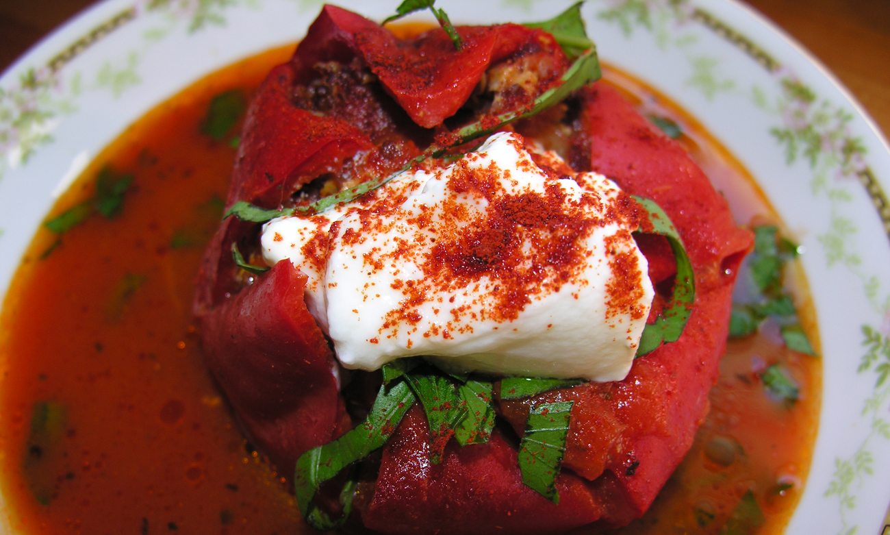 Hungarian stuffed reds with red quinoa