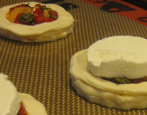 Goat cheese and red pepper compote puffs