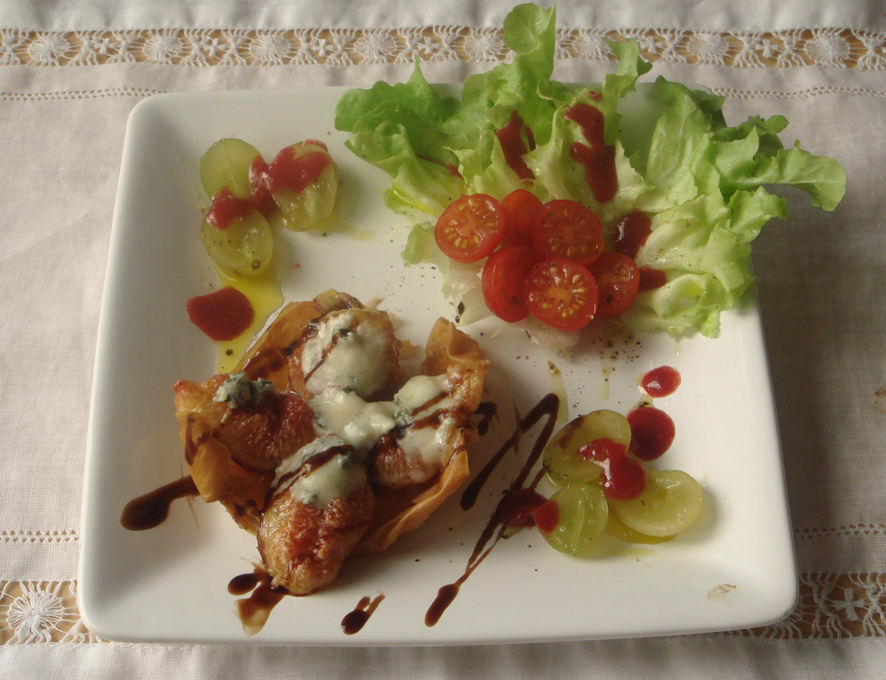 Roasted Figs and Gorgonzola in Fillo dough baskets