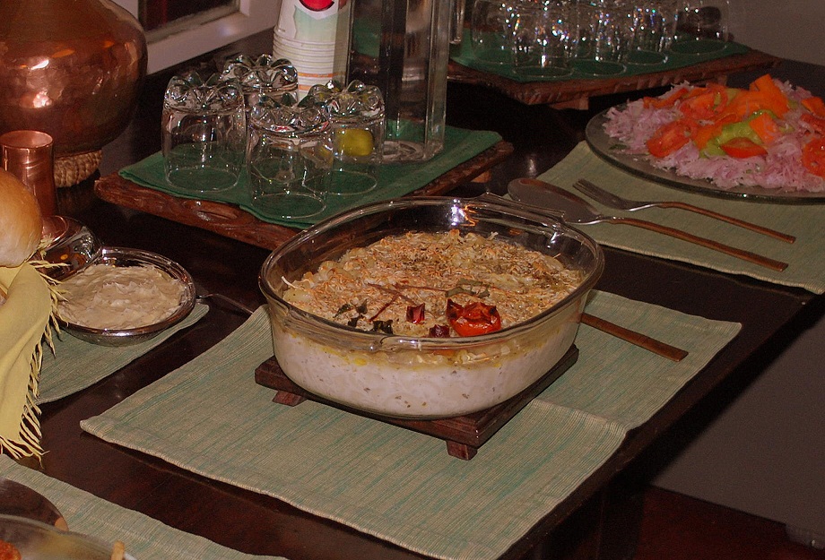 Marconi  and cheese Pai.