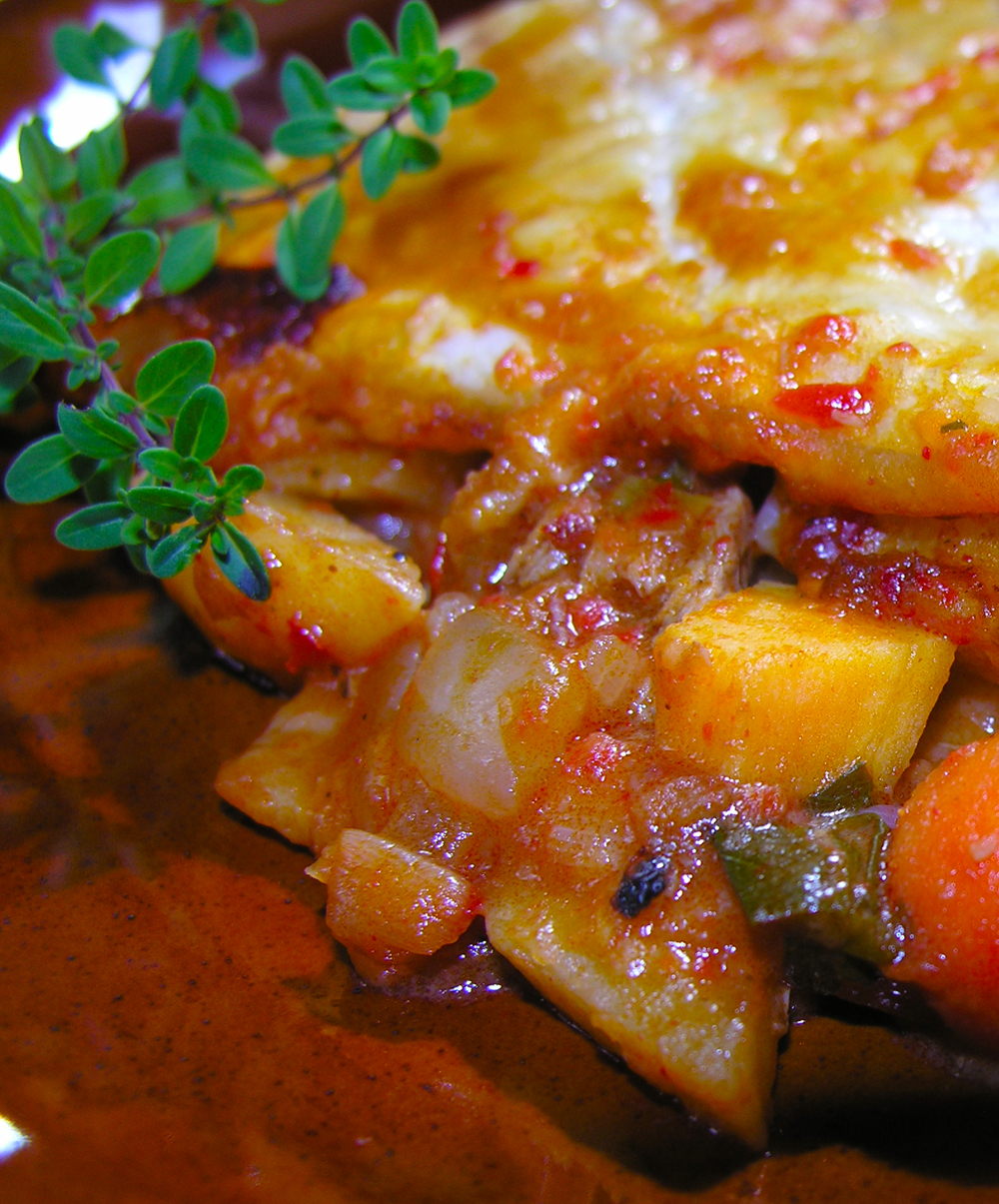 Hungarian-Irish goulash pot pie: double grams