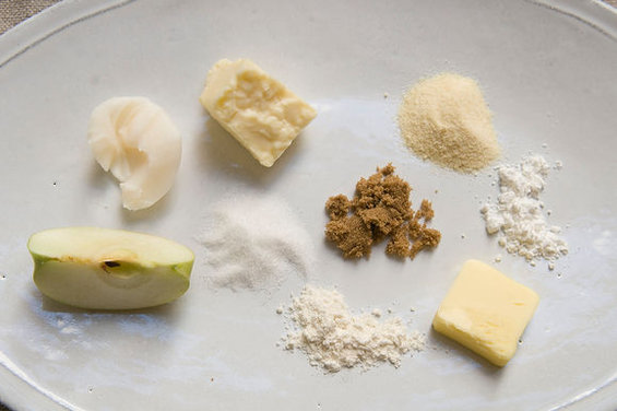 Brown Butter and Cheddar Apple Pie 
