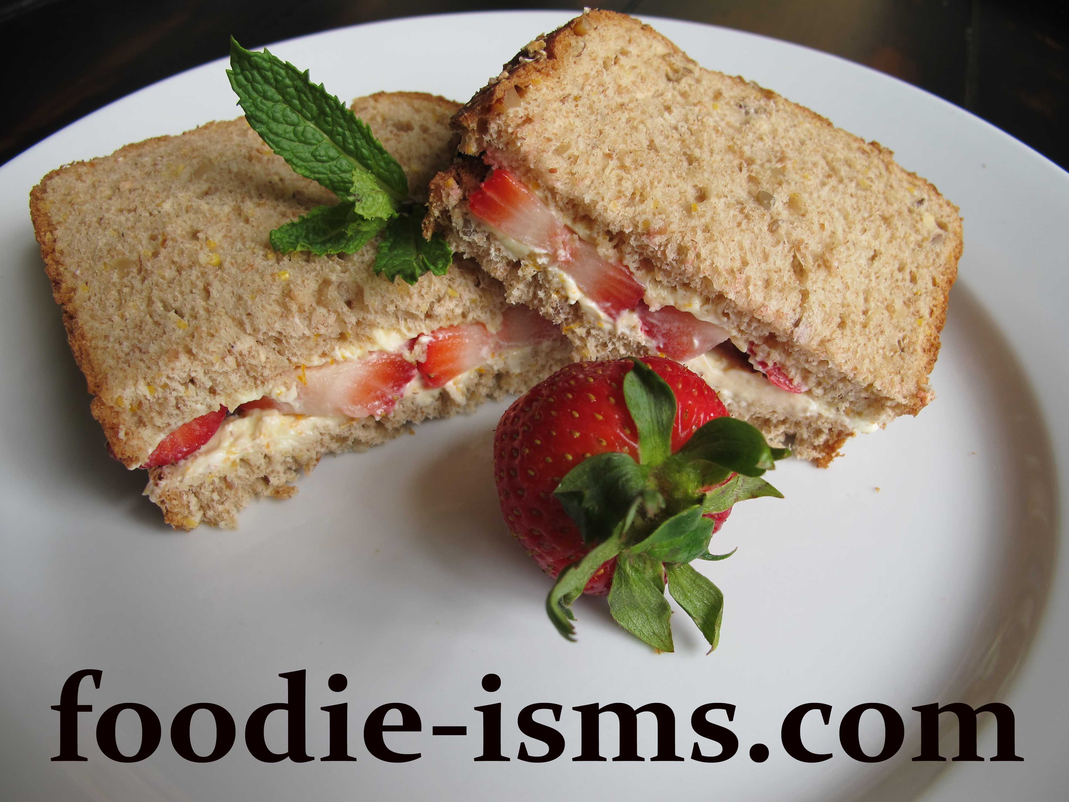 Strawberries N' Cream Sandwich