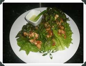 Chickenlettucewrapsborder