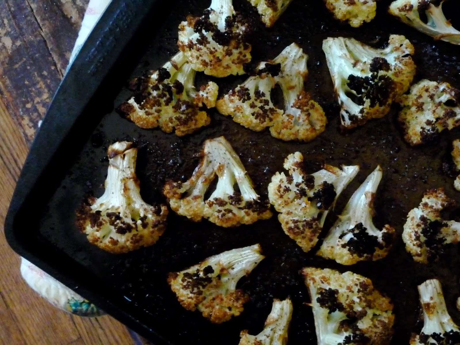 Spicy Roasted Cauliflower with Lemon
