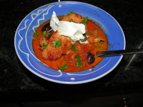 A cream cauliflower and red pepper duet