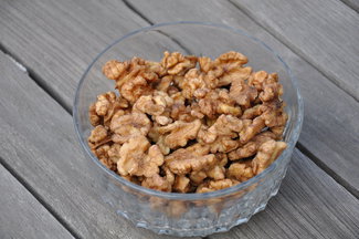 Rosemary_walnuts_food52