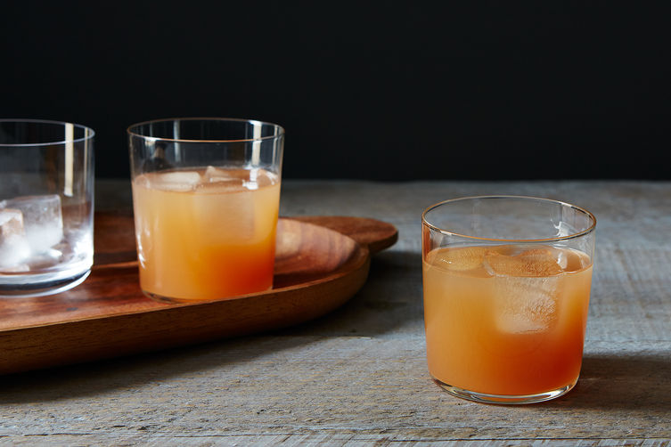 Wildcard_gin-hound_food52_mark-weinberg_6070